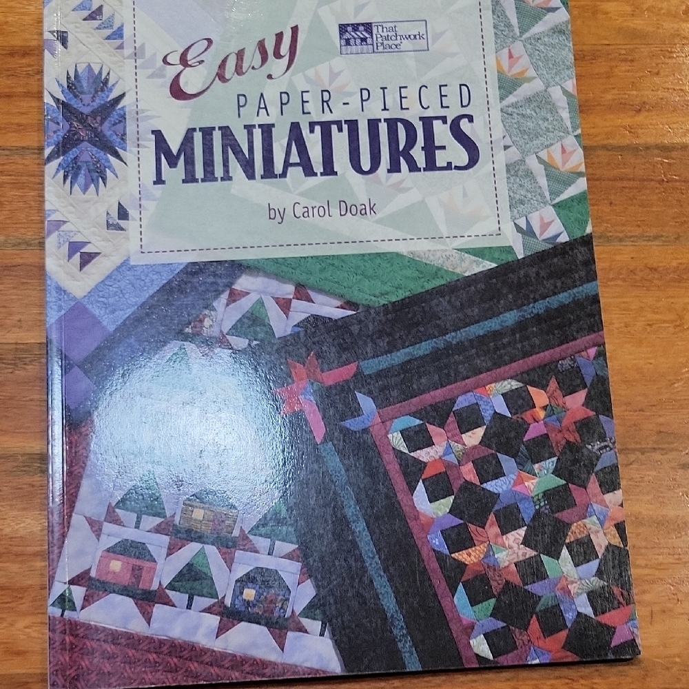 Easy Paper-Pieced Miniatures Book